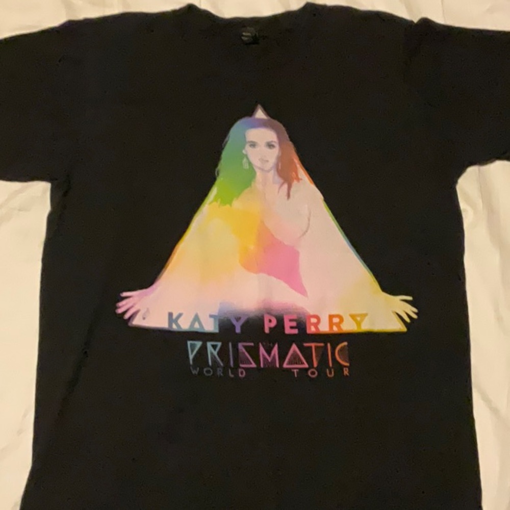 Katy Perry World Tour T Shirt size Small